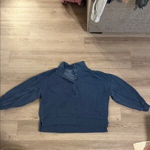 American Eagle Outfitters Textured Knit Sweater Pullover with Buttons- Oversized